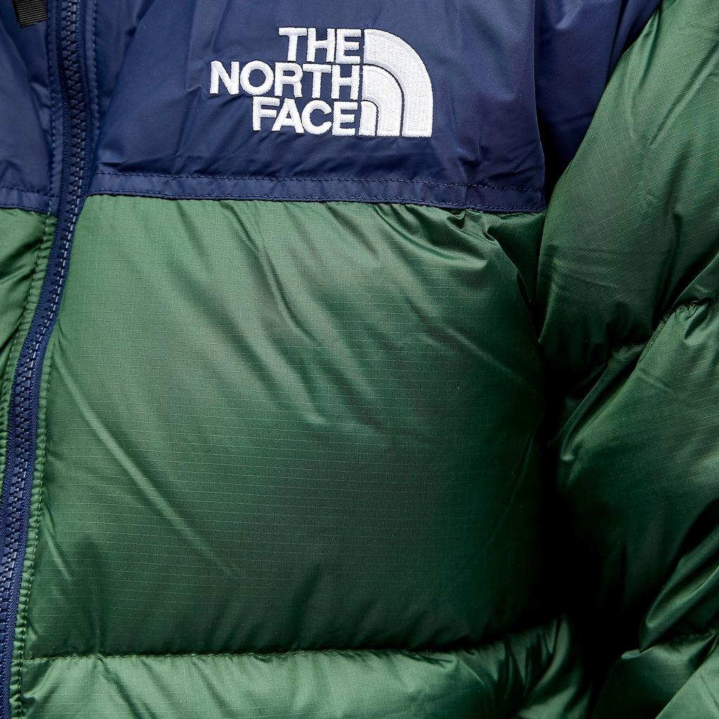The North Face Men's 1996 Retro Nuptse Jacket Pine Needle/Summit Navy